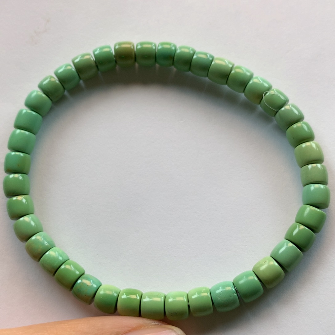 绿松石手串未镶嵌