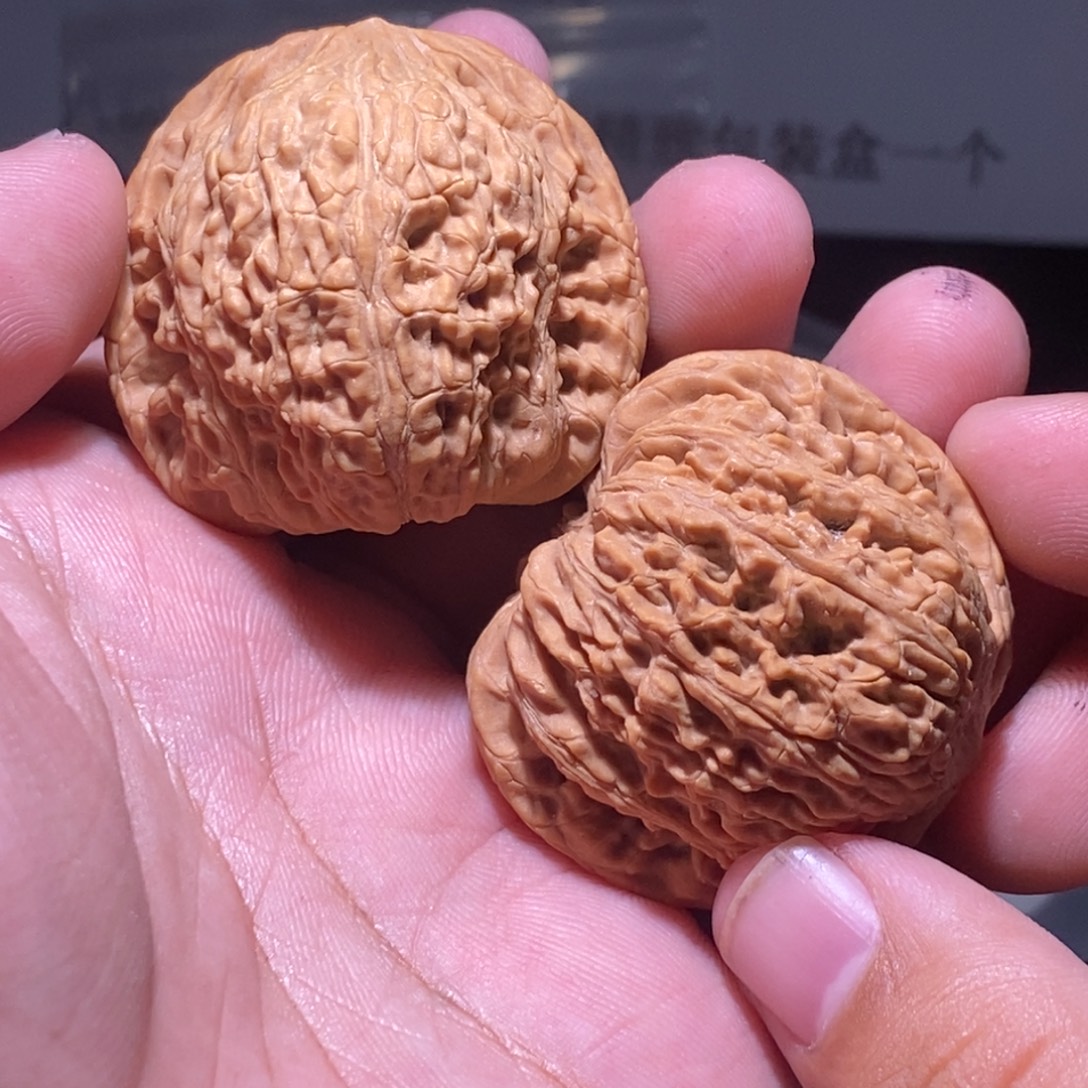 我***吖吊坠文玩核桃41全品绣球