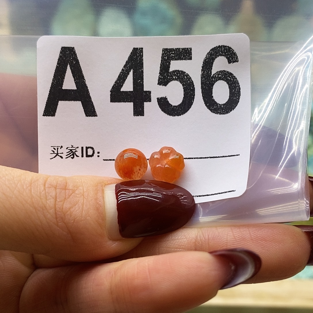 南红玛瑙未镶嵌珠宝奇石