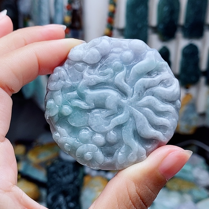 翡翠未镶嵌颈饰翡翠