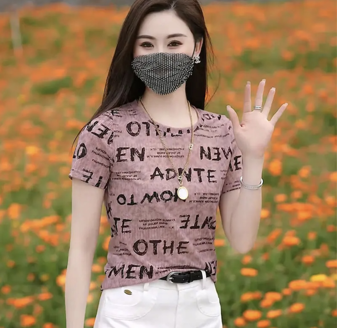 轻薄职风印花字母圆领包袖时尚T恤夏装修身显瘦休闲短款A2079
