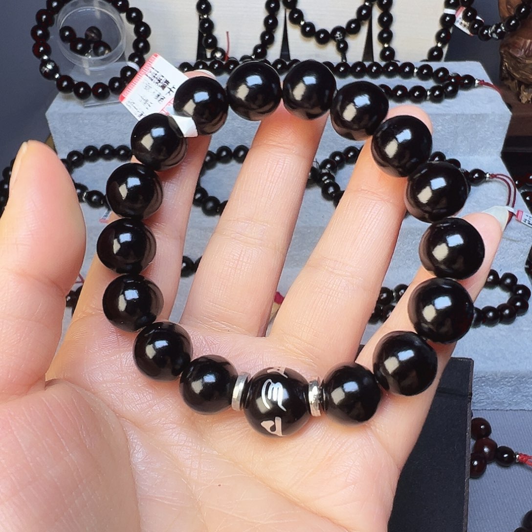 小***福极致精品卡12.8毫米17颗籽银管➕六字