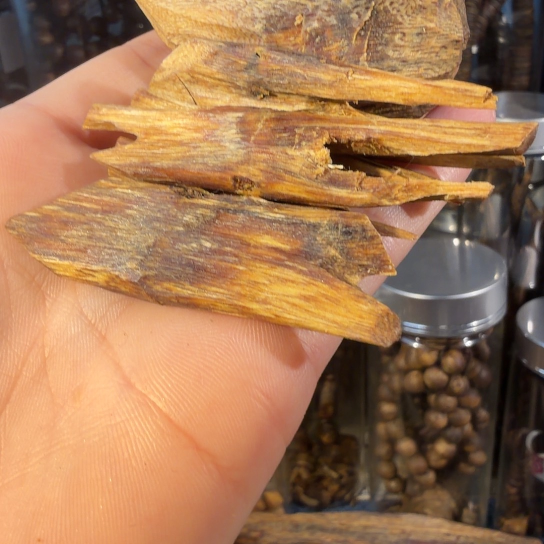 沉香沉香碎屑红油老料10多样性发一