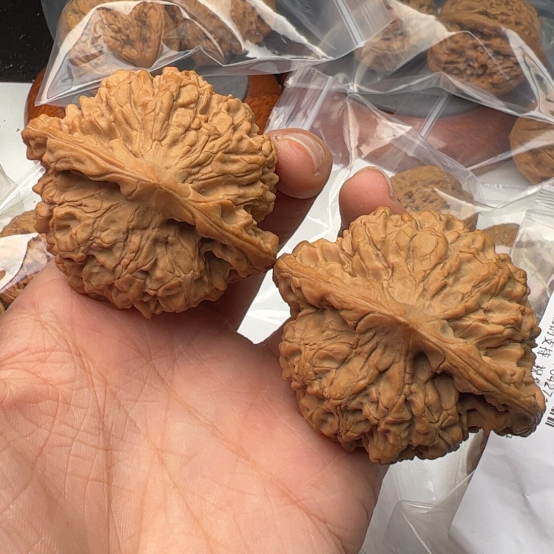 文玩核桃吊坠53全品官帽