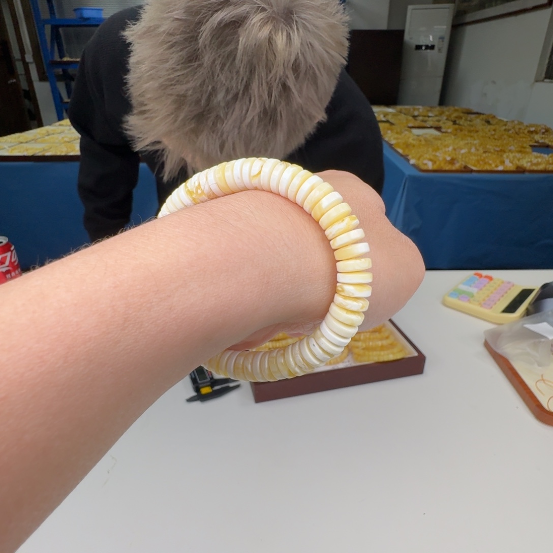 琥珀未镶嵌手链蜜蜡手串