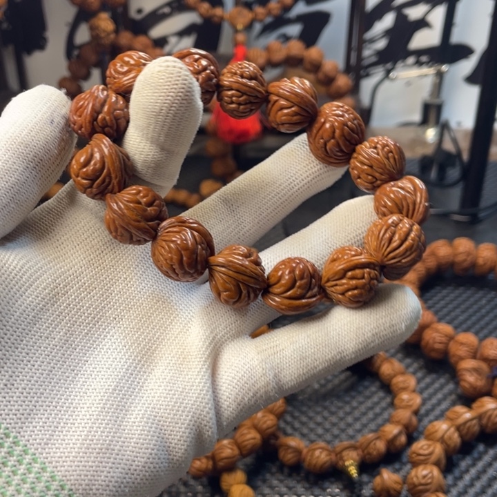 韩***子桃木秦岭野生龙纹桃核