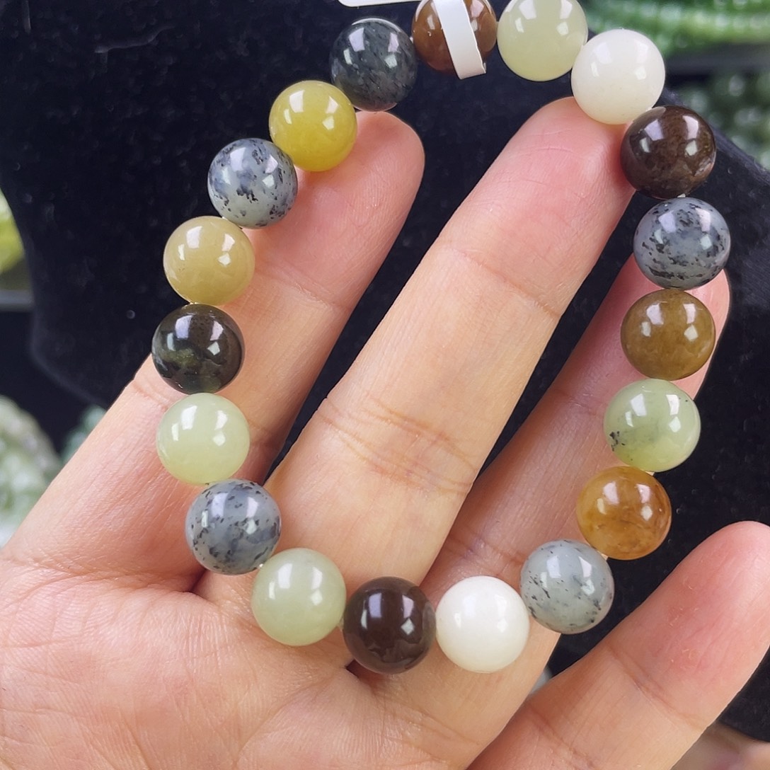 和田玉未镶嵌手链