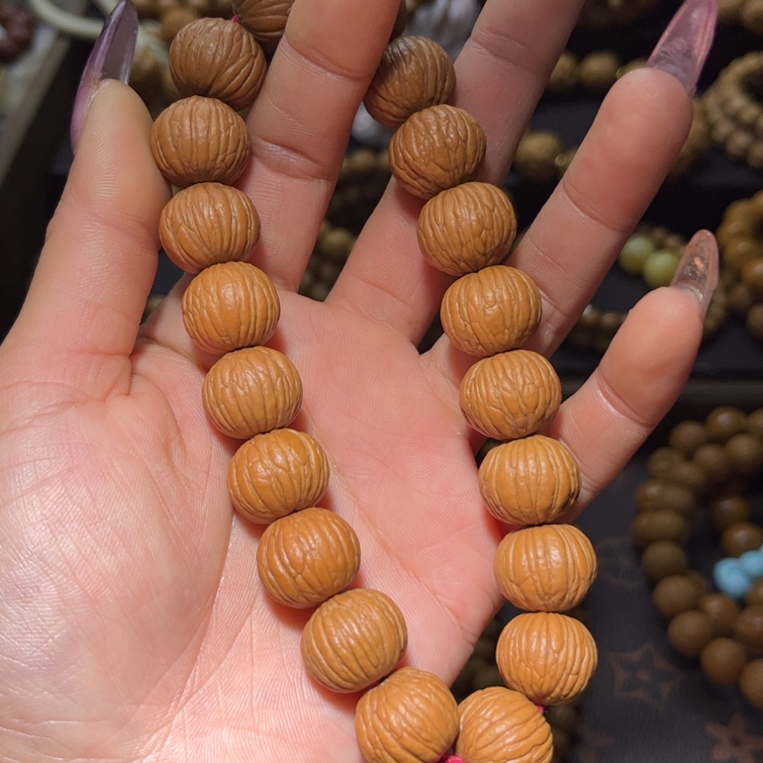 猴头核桃吊坠15三维同尺土豪手持全品无瑕无药无修