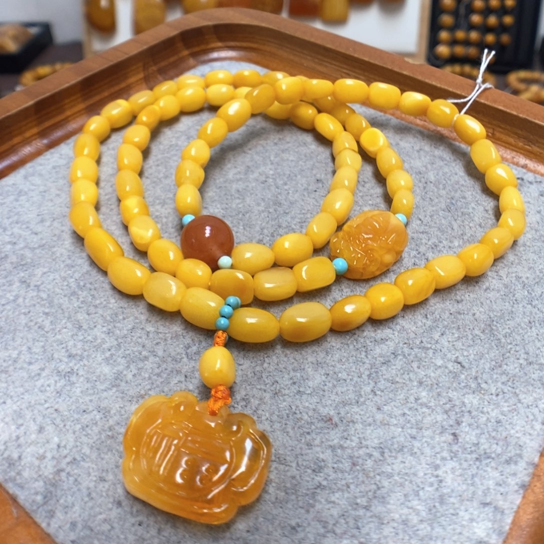 未镶嵌蜜蜡手串蜜蜡