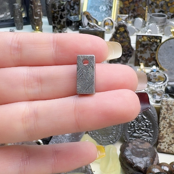 石英石纯铜阿勒泰