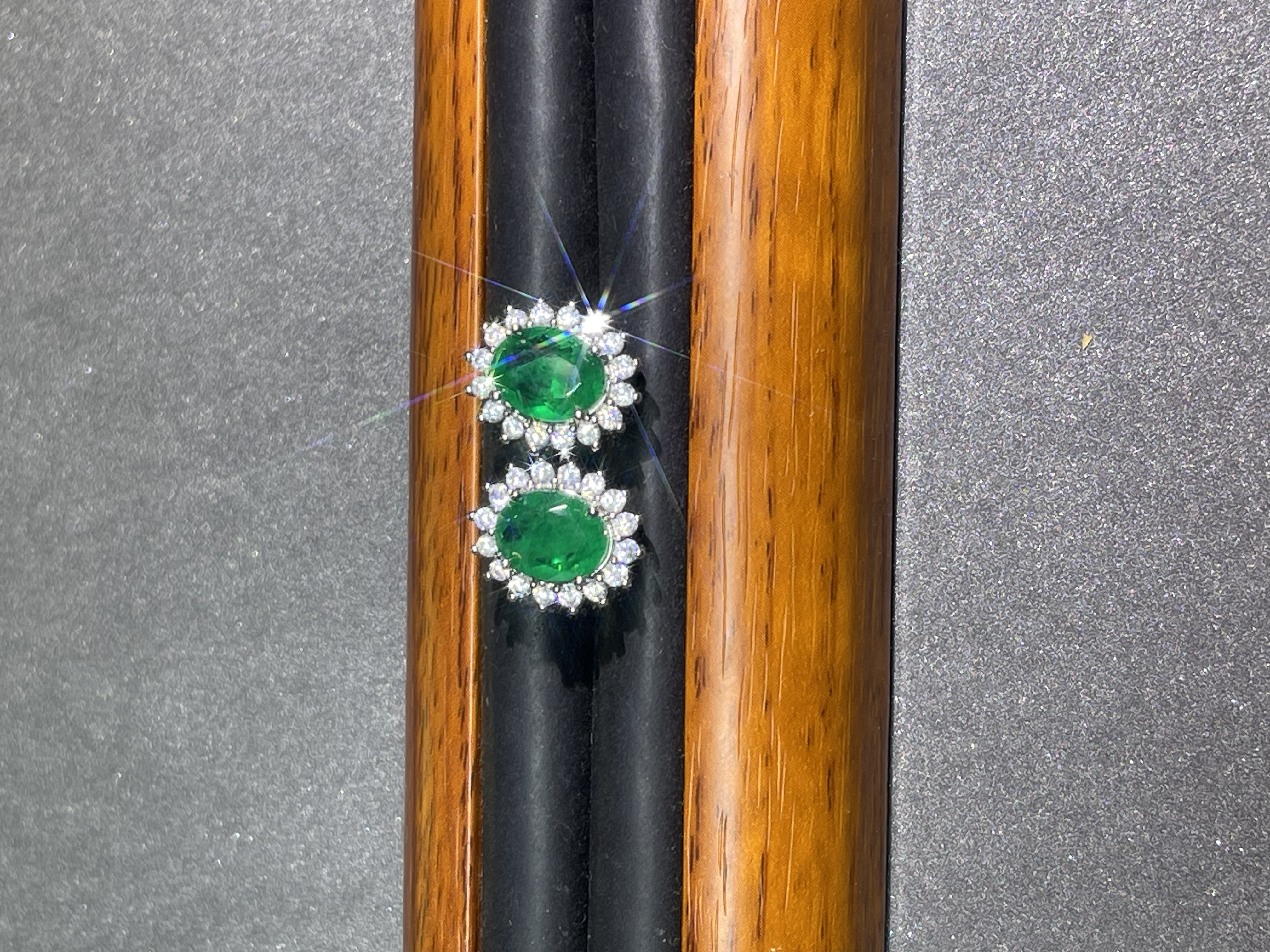  a4942白托微镶小花绿色耳钉多样发