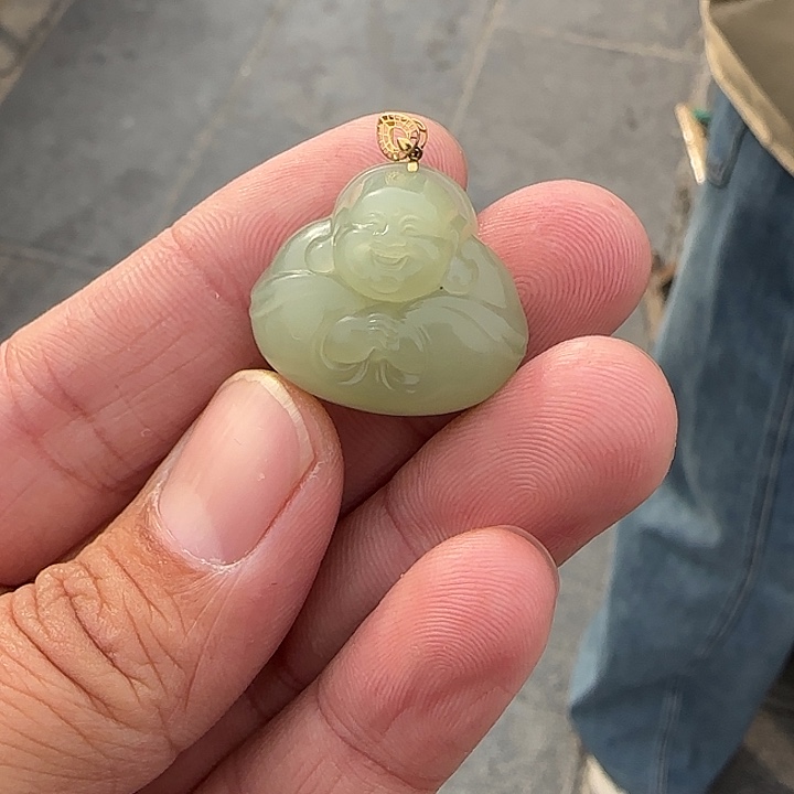 和田玉颈饰18K金镶嵌