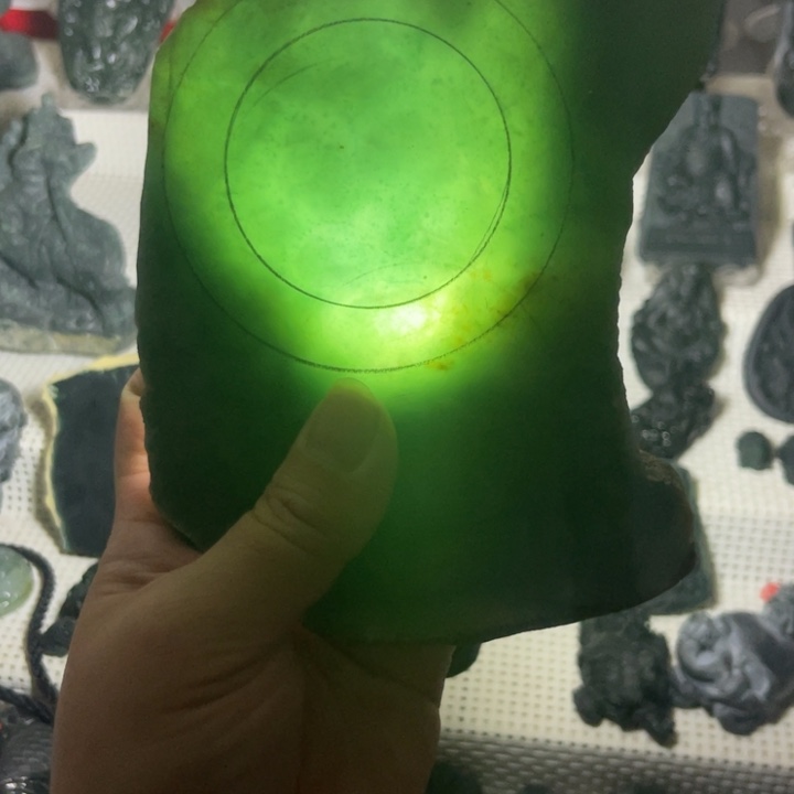 颈饰未镶嵌翡翠翡翠