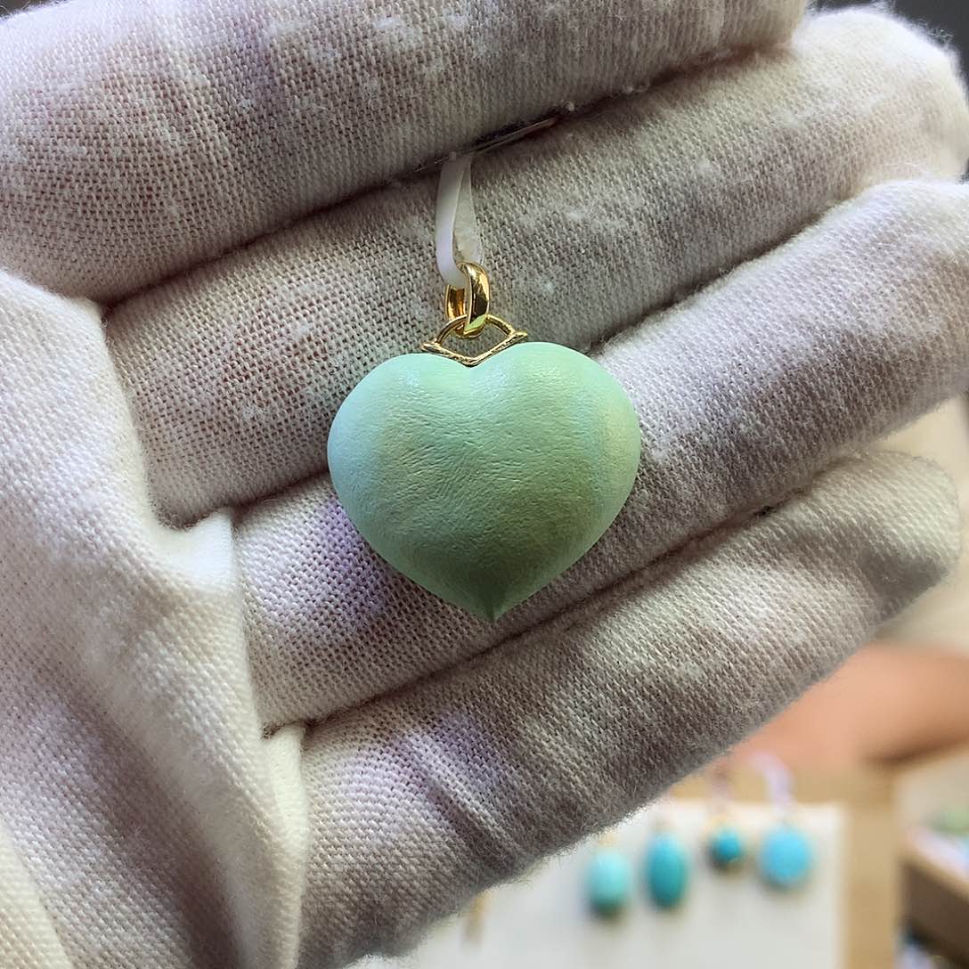 绿松石吊坠18K金镶嵌