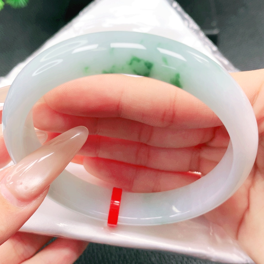 翡翠未镶嵌手镯63