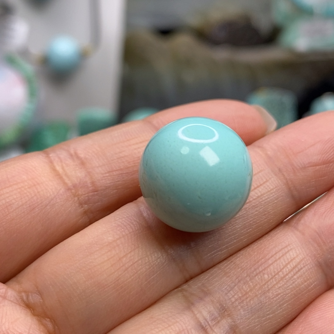 绿松石未镶嵌珠宝奇石15.9