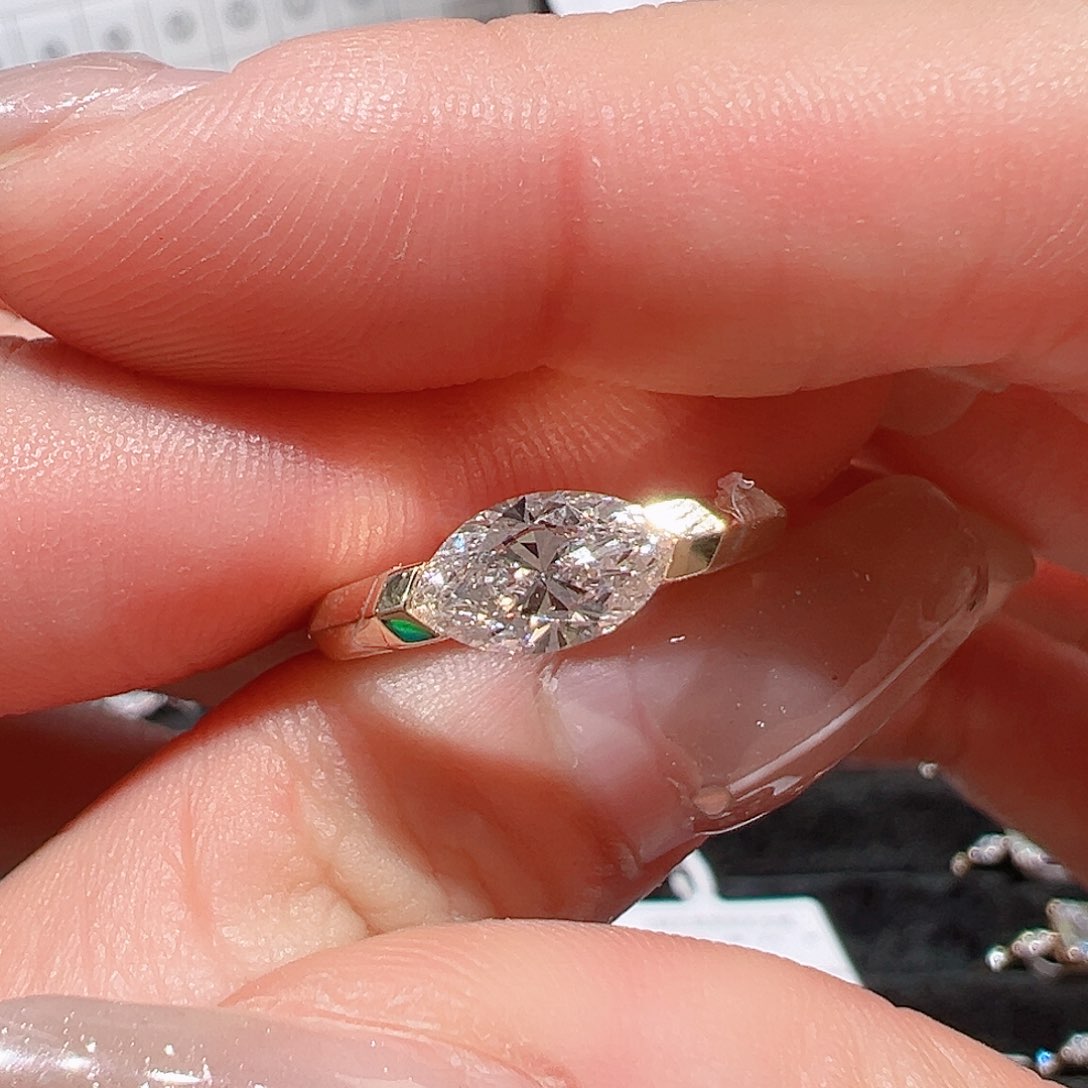 实验室培育钻石18K金镶嵌@@00028568