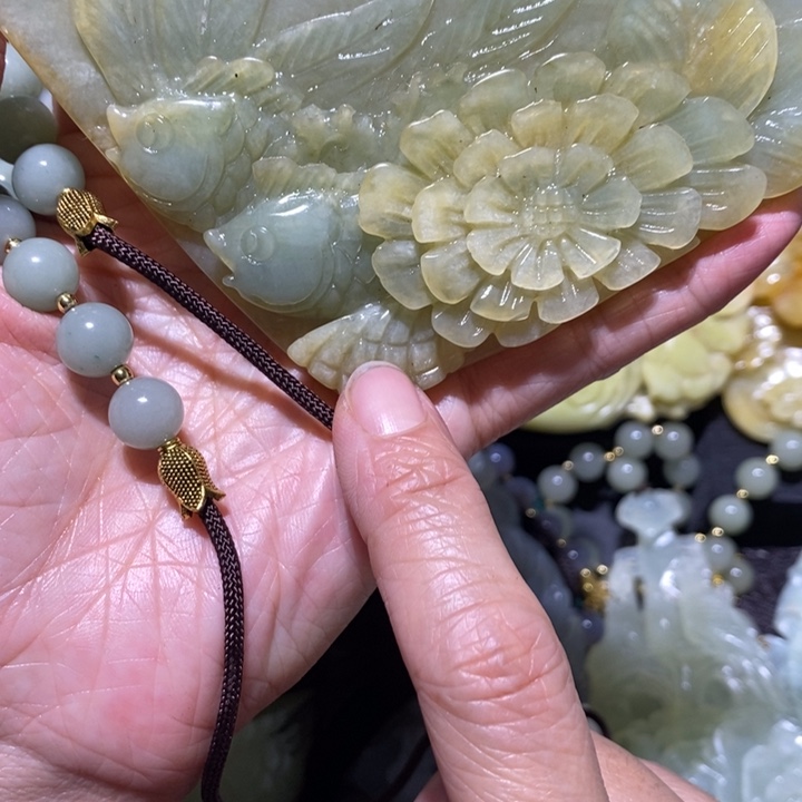 岫玉岫玉吊坠未镶嵌