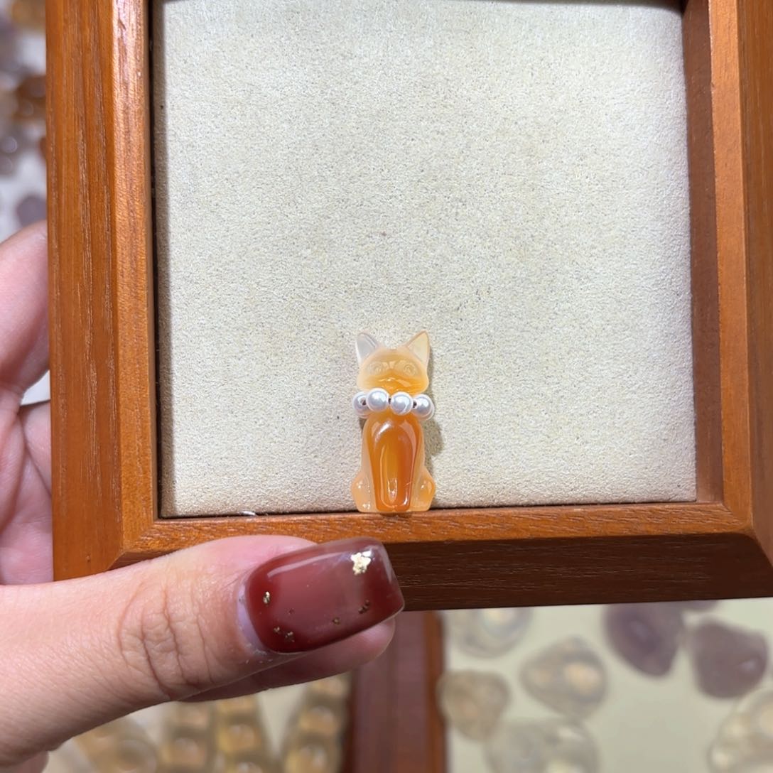 玛瑙/玉髓颈饰未镶嵌A****y