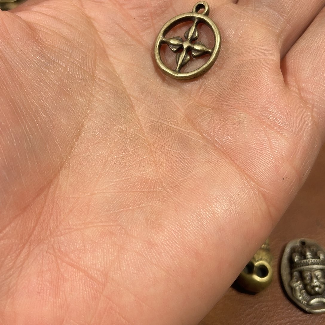 波***哥东西很好看很好看