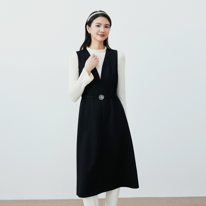 珂莱蒂尔显瘦气质针织时尚女士黑色无袖背心名媛秋季秋冬连衣裙
