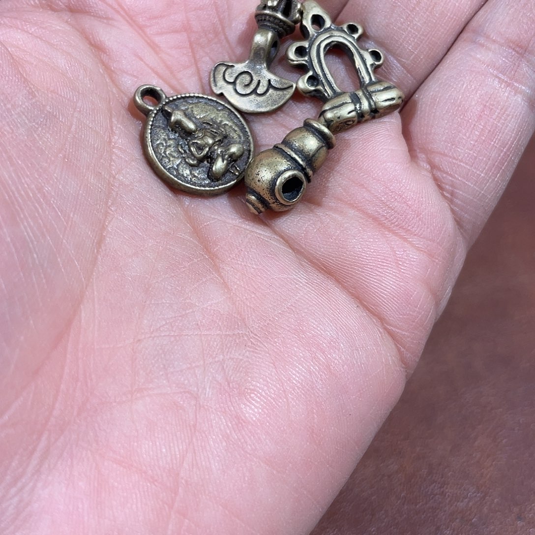 尚***未东西很好看很好看