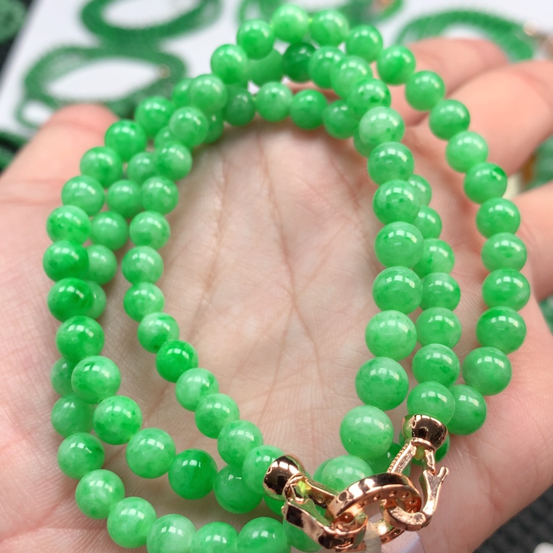 翡翠手链未镶嵌翡翠