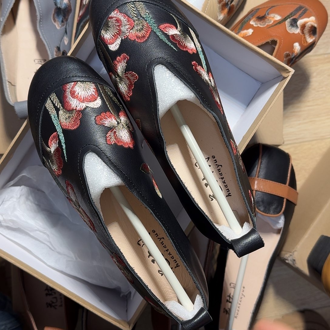 36码黑色牛皮小单鞋