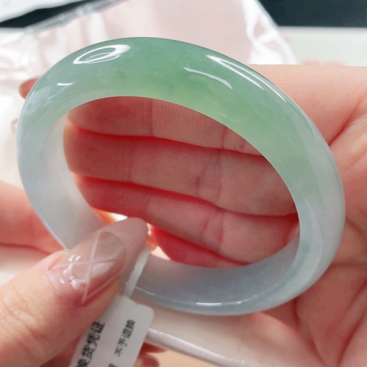 翡翠未镶嵌手镯56.5x328