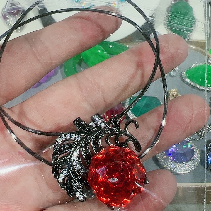 红宝石戒指未镶嵌