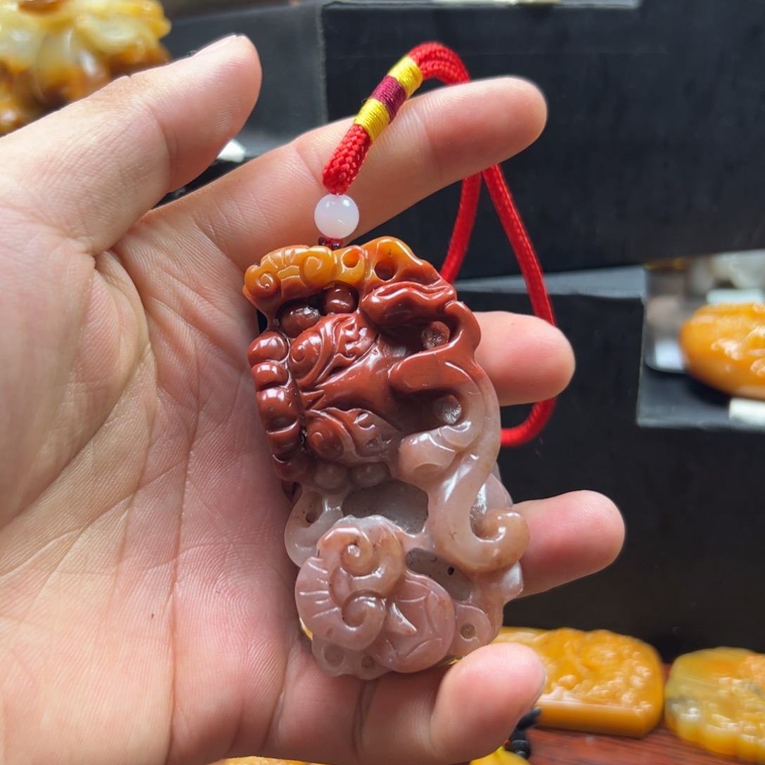 石英质玉（黄龙玉）未镶嵌hly
