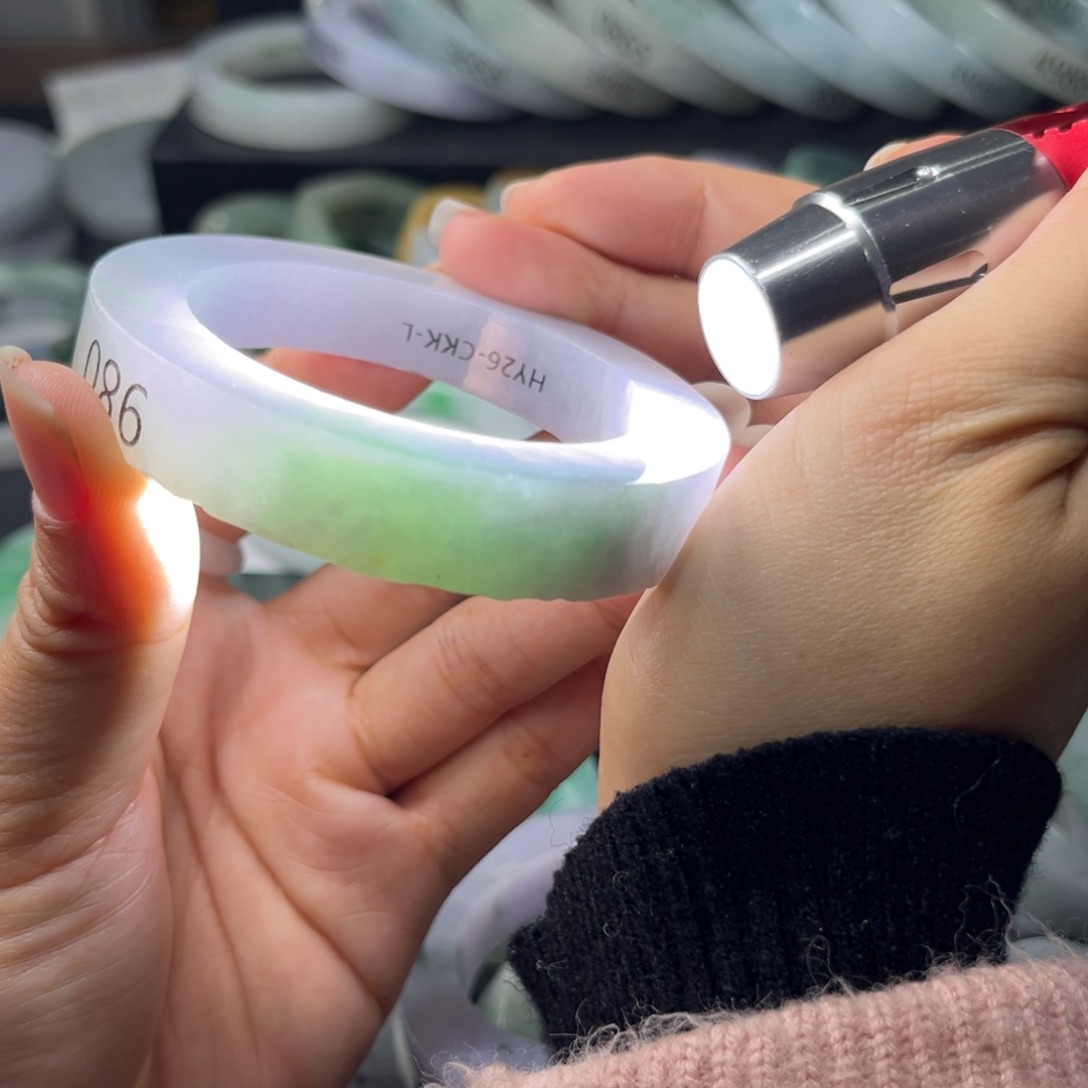 定制翡翠手镯未镶嵌