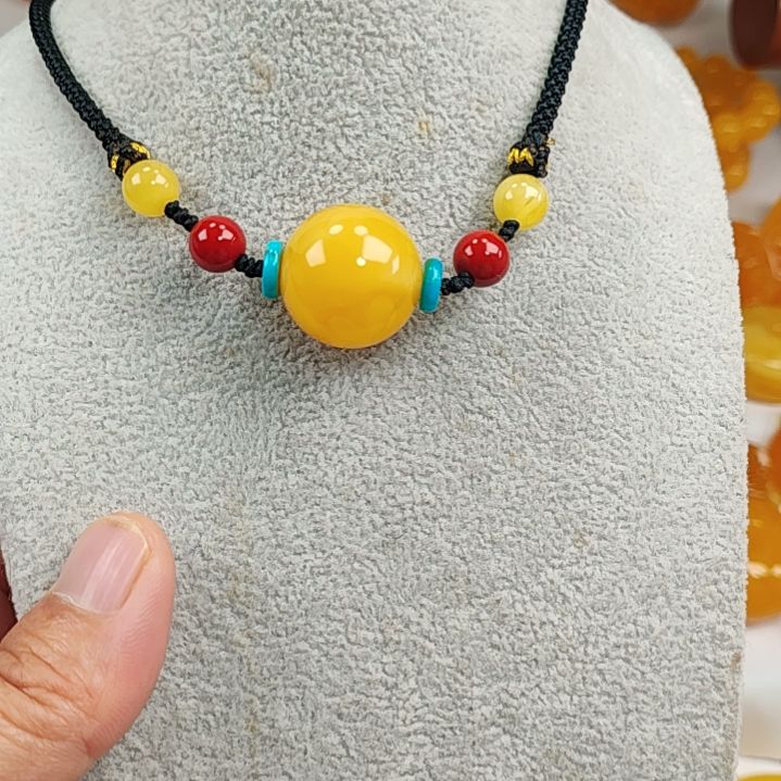 蜜蜡吊坠(赠链)未镶嵌