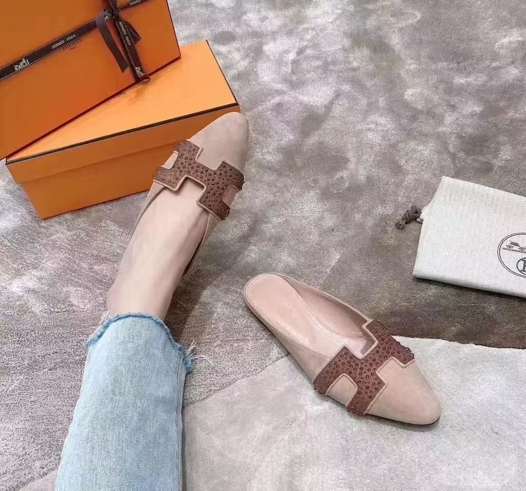 全新未使用 Hermes/爱马仕 橡皮粉钻 H穆勒半拖 37.5码