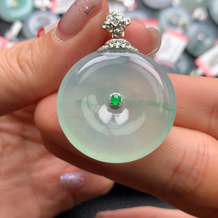 翡翠18K金镶嵌颈饰翡翠饰品30-5.5