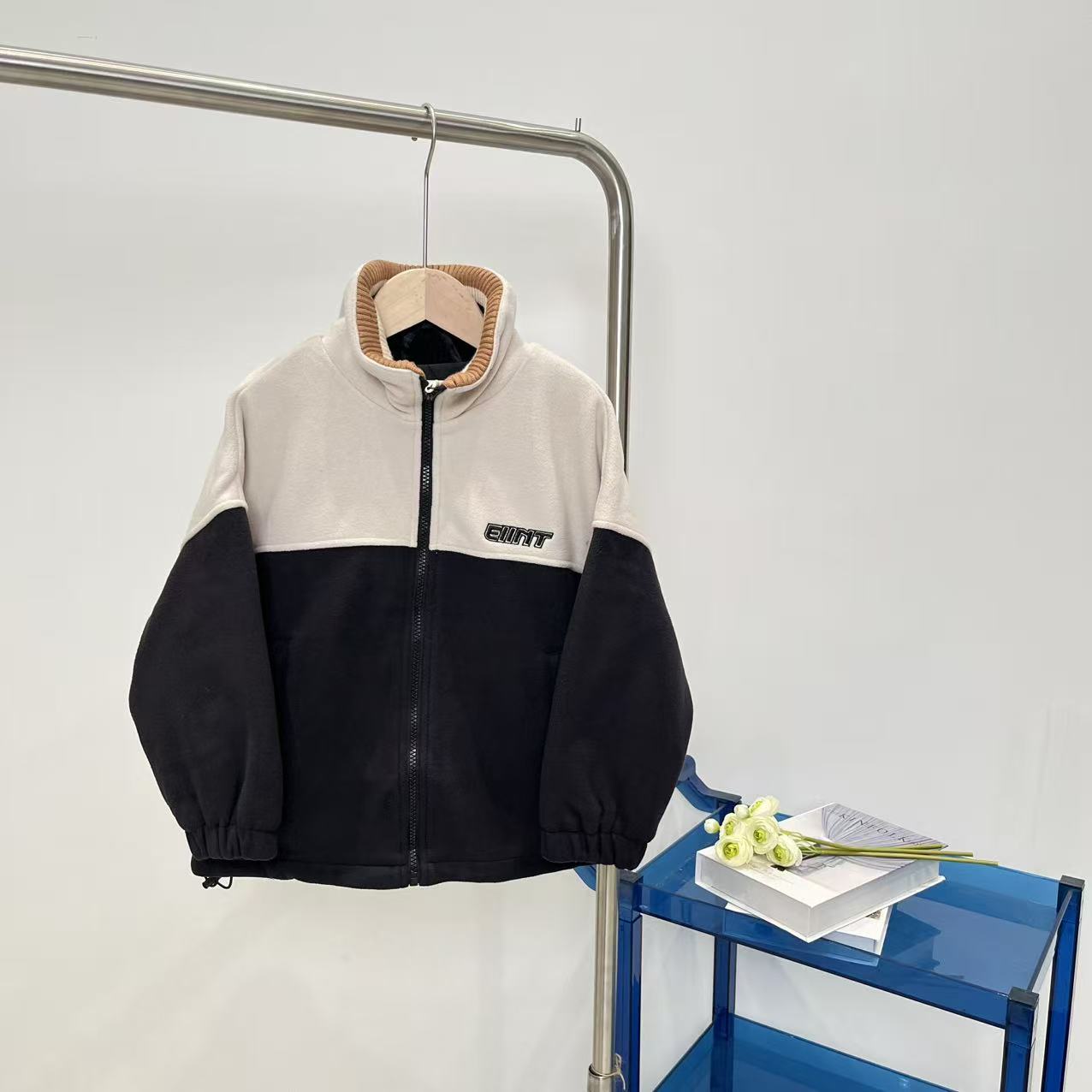 秋冬男童黑色外套 5068卓系