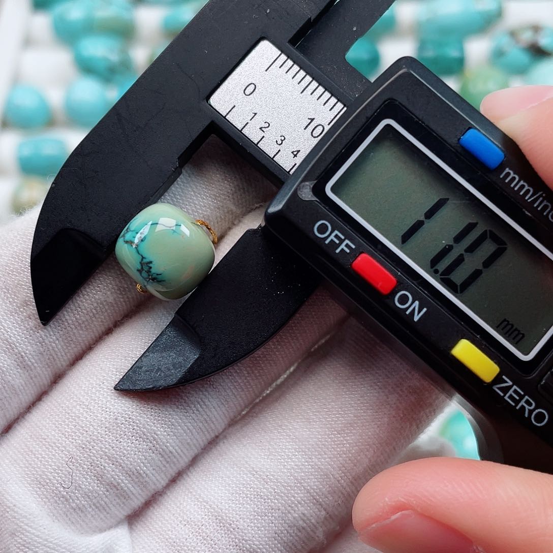 绿松石未镶嵌配饰