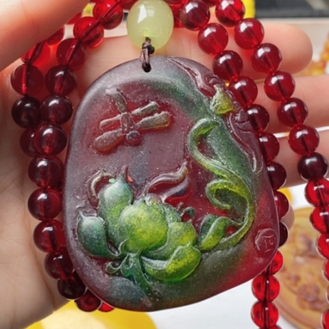 蜜蜡吊坠(赠链)未镶嵌219