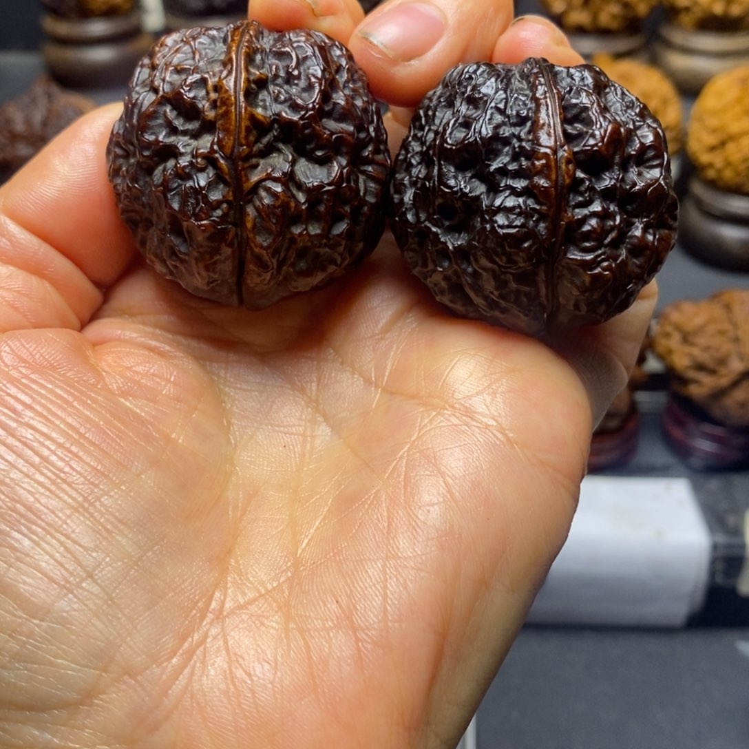 文玩核桃吊坠九五38