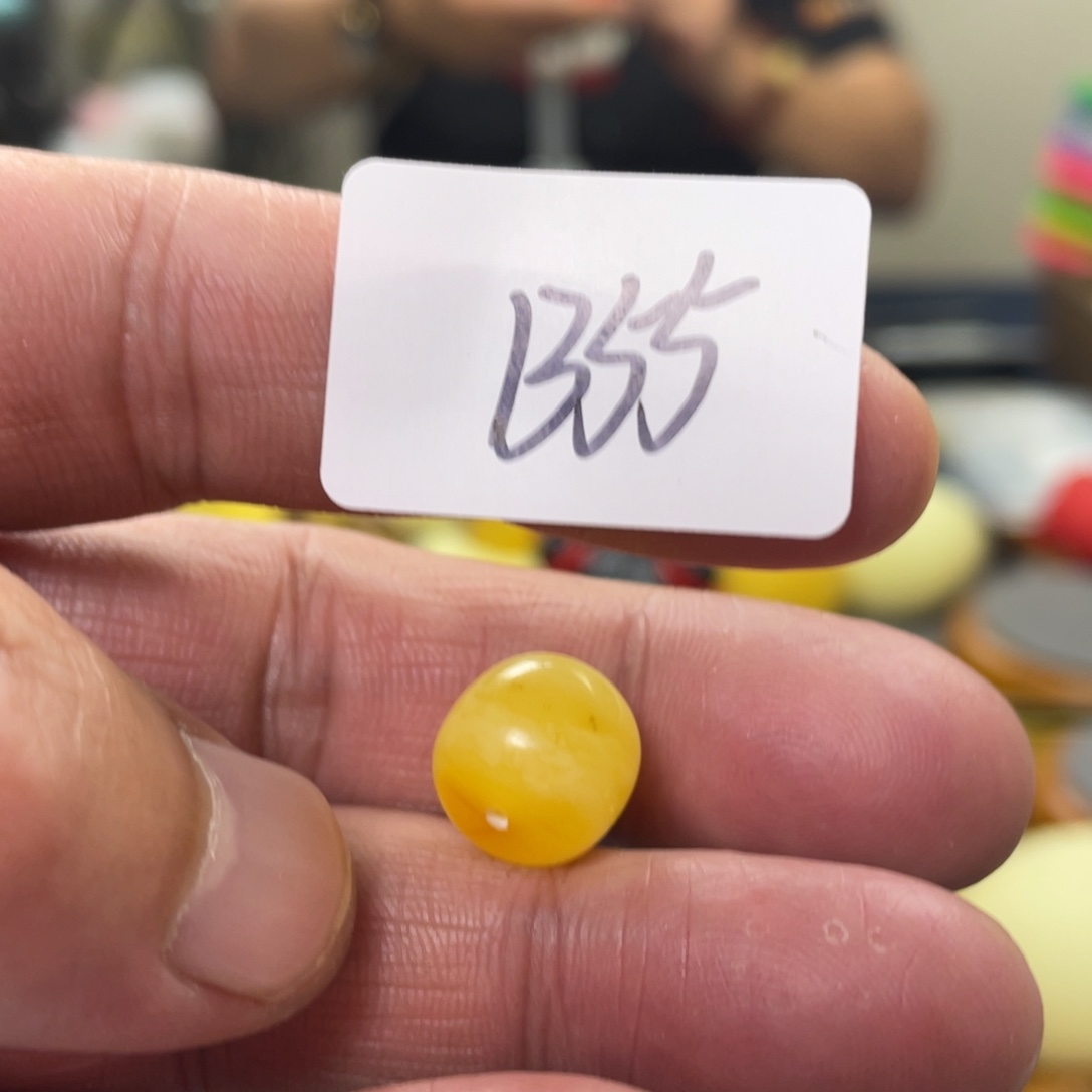 手链琥珀未镶嵌多样性发，发其中一件