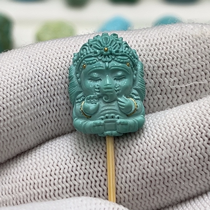 未镶嵌绿松石珠宝奇石