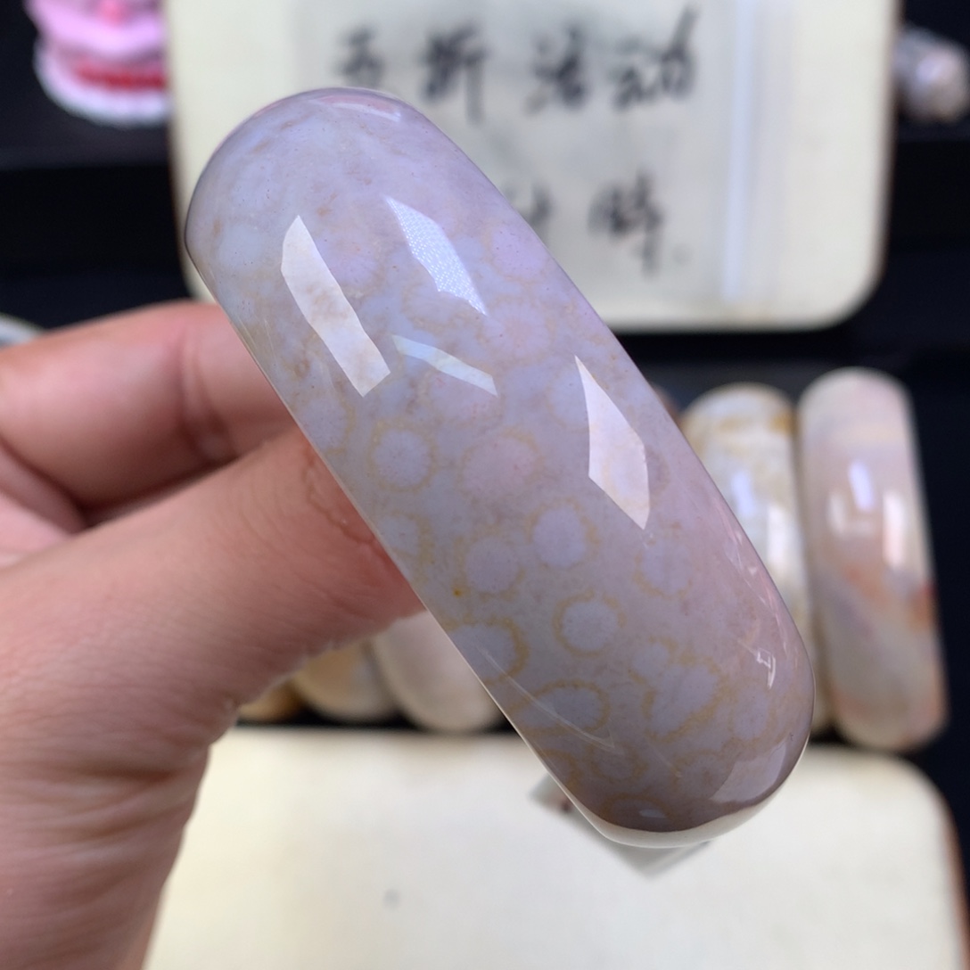 硅化珊瑚（珊瑚玉）未镶嵌颈饰38号紫粉棉花糖56.8圈