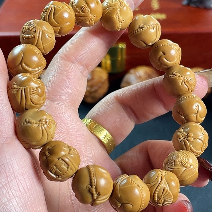 橄榄核吊坠猴头社会弥勒