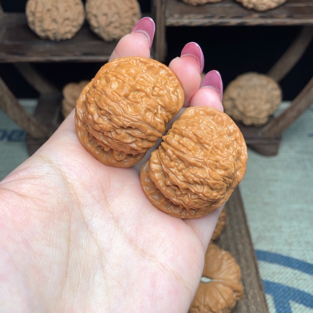 文玩核桃把件43白狮子