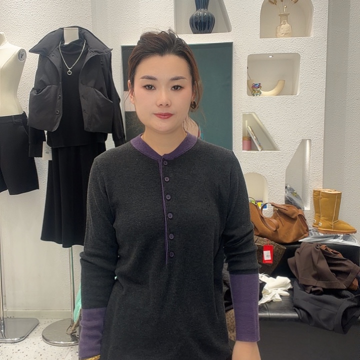 拼接纯色针织上衣