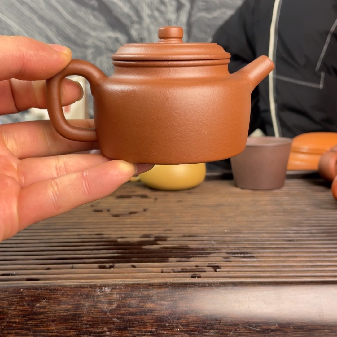 紫砂茶壶紫泥德钟