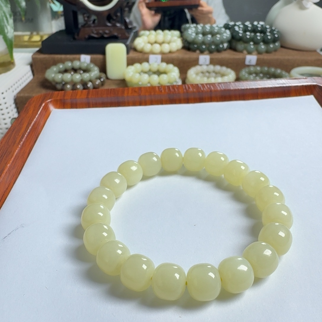 小***美手链未镶嵌和田玉