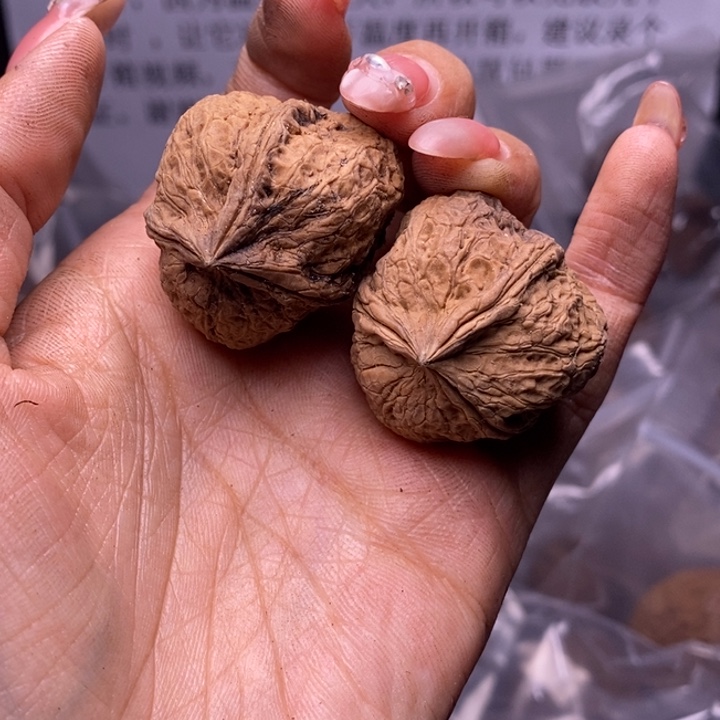 核桃云南野生铁核桃186号33mm