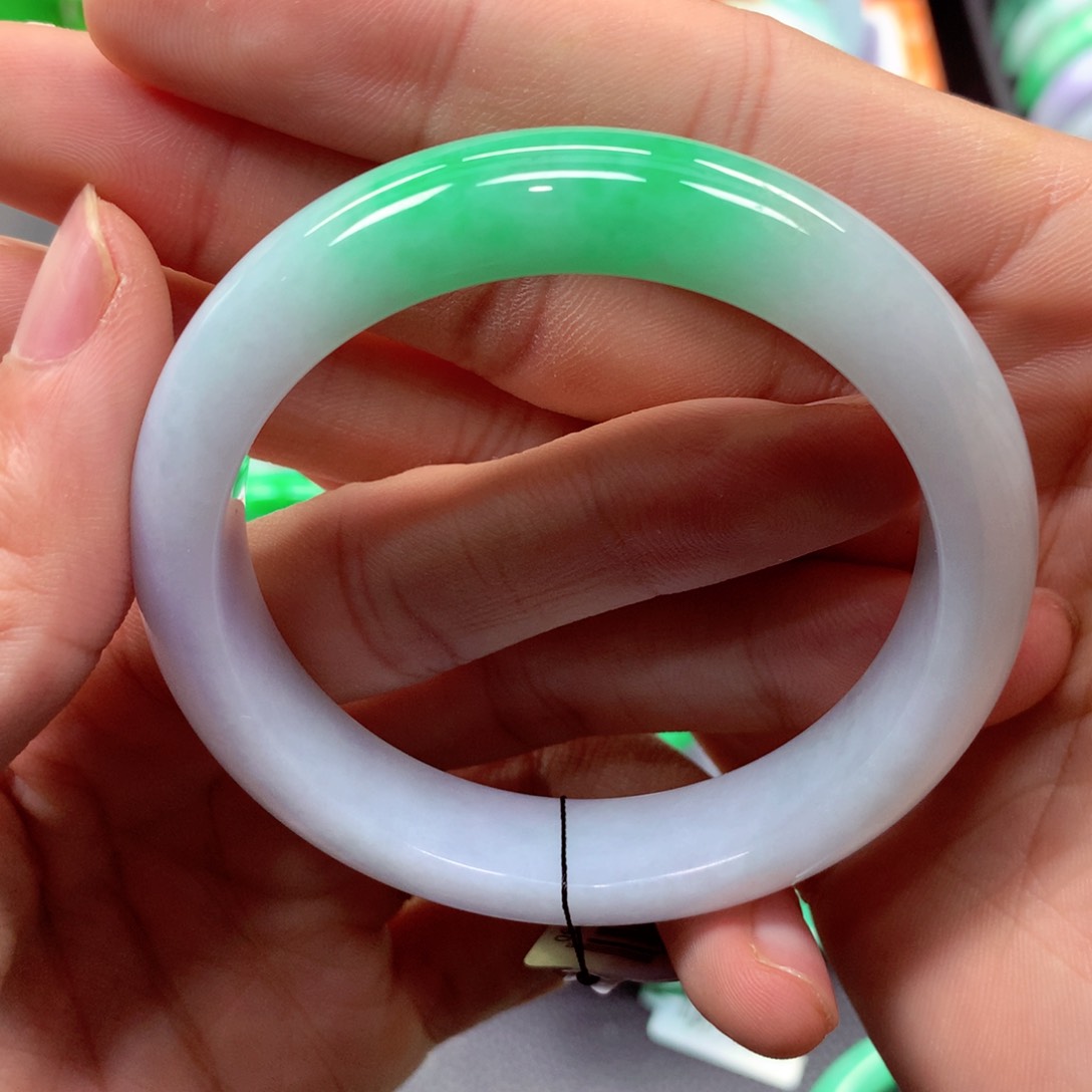 未镶嵌手镯翡翠缅甸翡翠