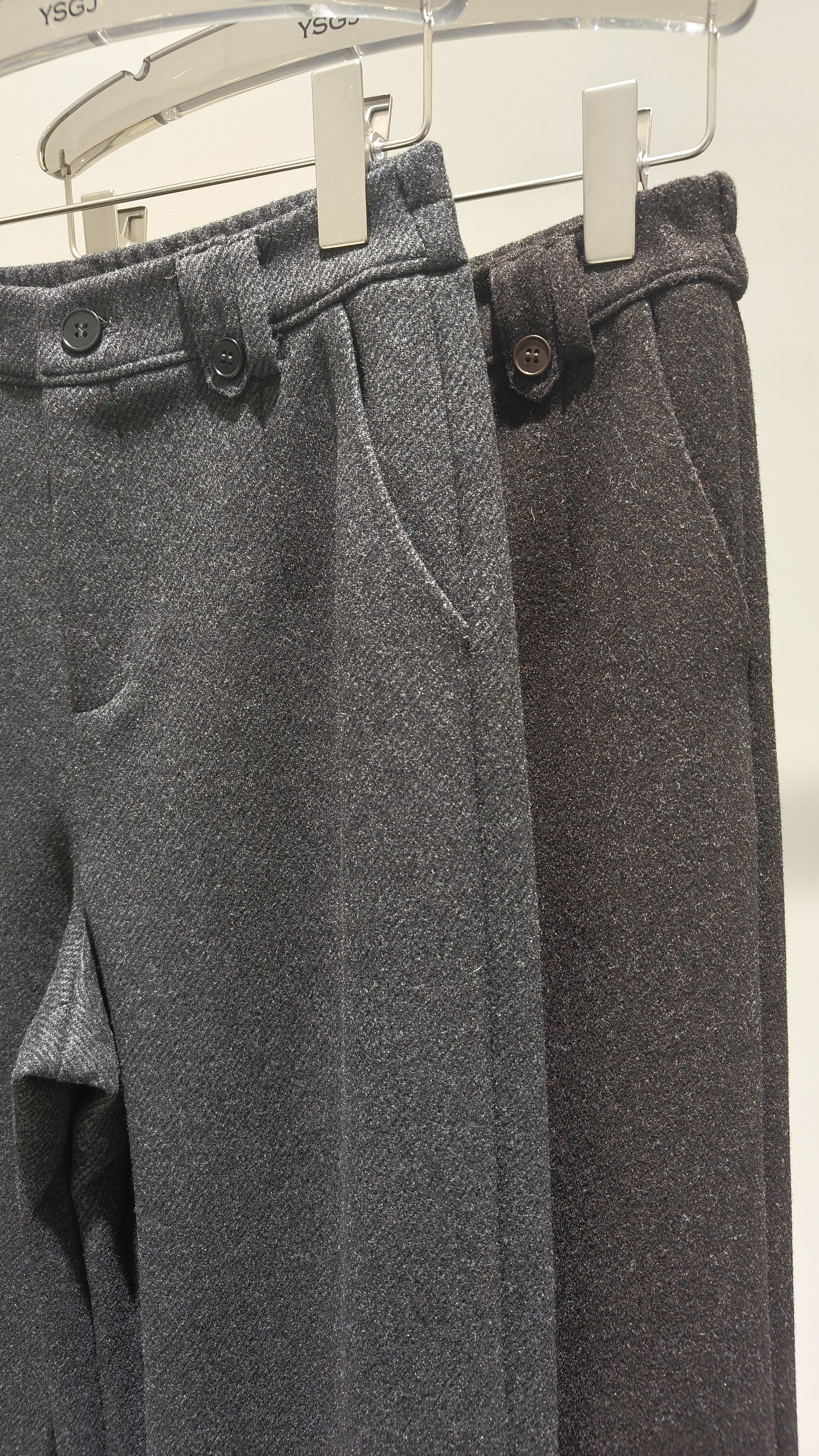 【老郭说穿搭】2025杨混纺粗花呢直筒裤冬季百搭